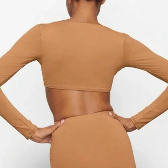 Skims NWOT Signature Swim Long Sleeve Shrug Size XS - Picture 2 of 7